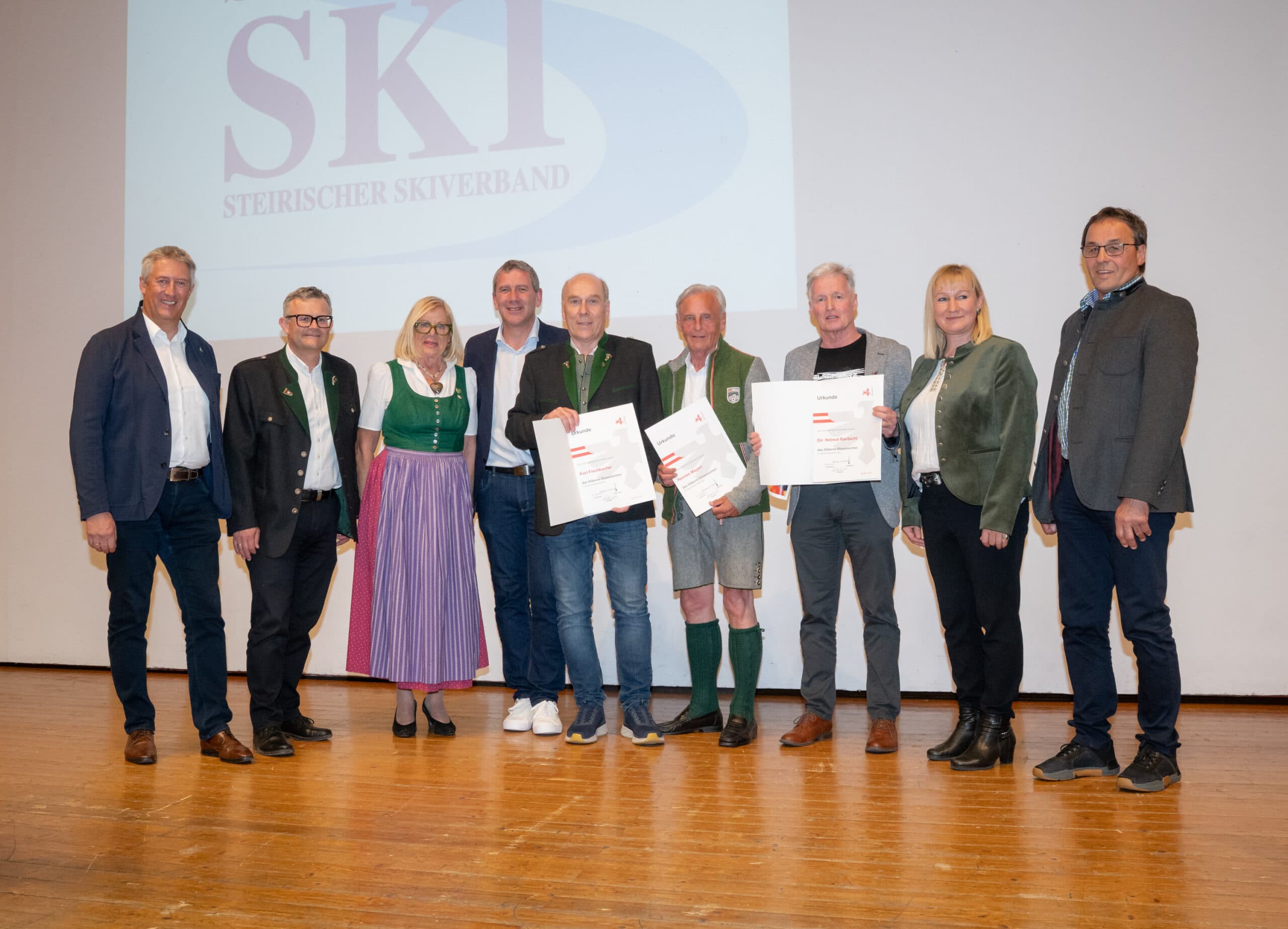 Bild Ehrung ÖSV Silbernes EZ